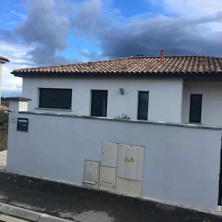 Maison Individuelle Lias Luaran gambar