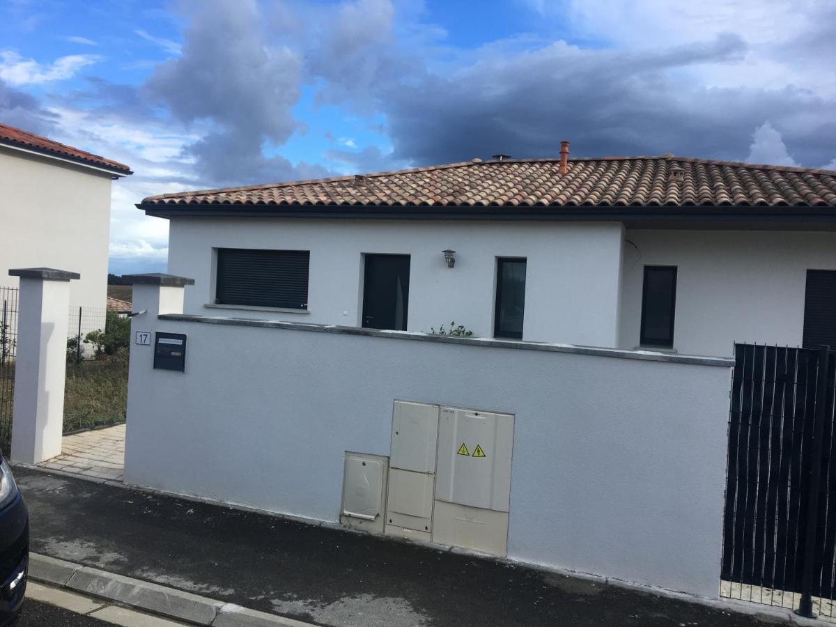Maison Individuelle Lias Luaran gambar